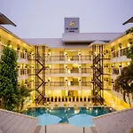 Decharme Hotel